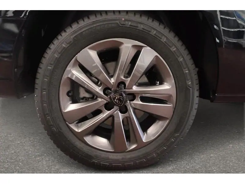 VEHICLE__CONDITION_SERVICE Peugeot Expert Dubbele Cabine 180Pk EAT8 BLACK 20