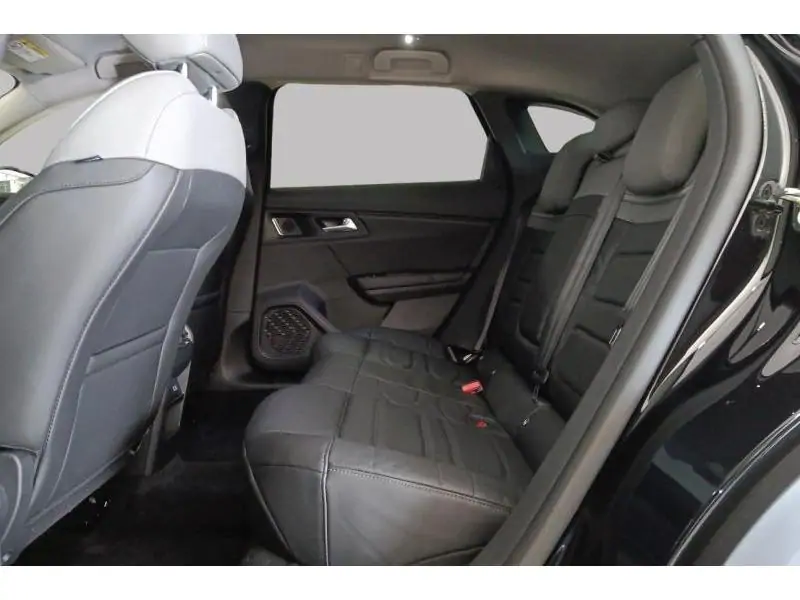 VEHICLE__CONDITION_SERVICE Citroen C5 X PLUS  vrij 09/2025 BLACK 18