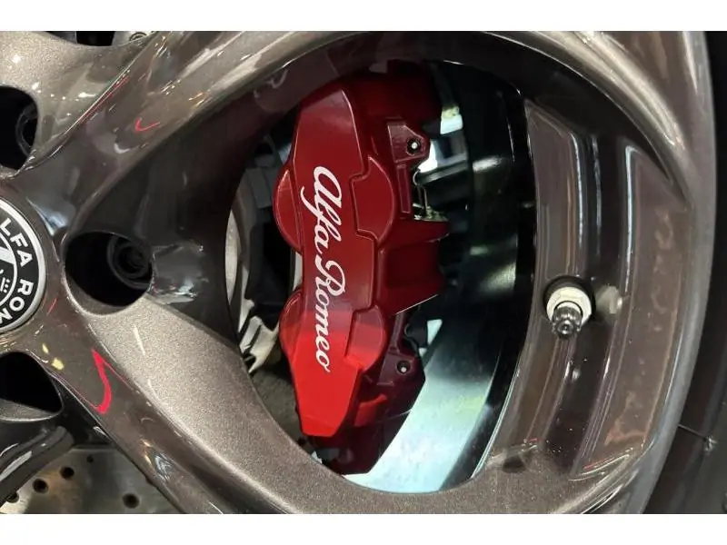 Démo Alfa Romeo Giulia NIEUW - Quadrifoglio 2.9 V6 Bi-Turbo 520 Pk At8 RED 37