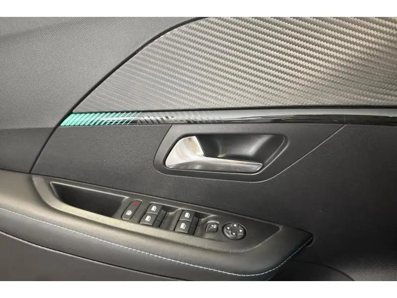 Occasion Peugeot 208 II and e- Allure GREY 17