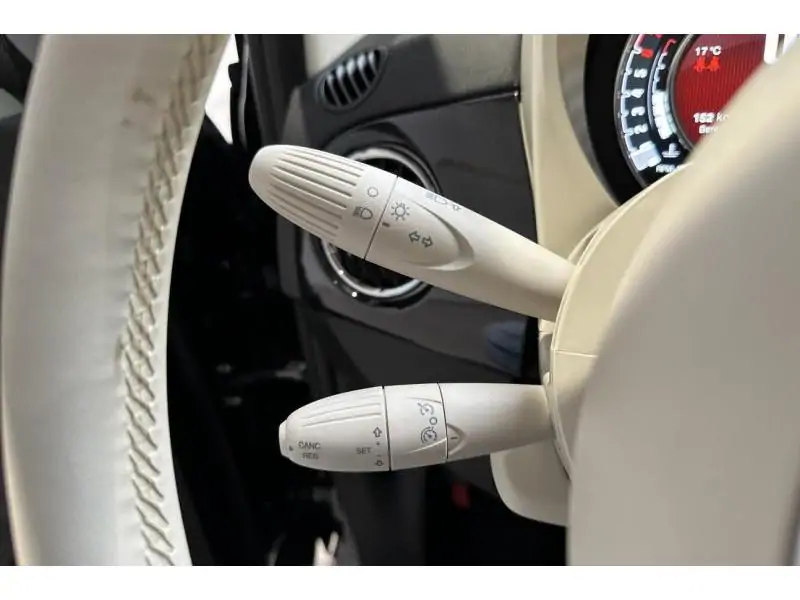 VEHICLE__CONDITION_SERVICE Fiat 500 1.0 Hybrid 70 BLACK 20