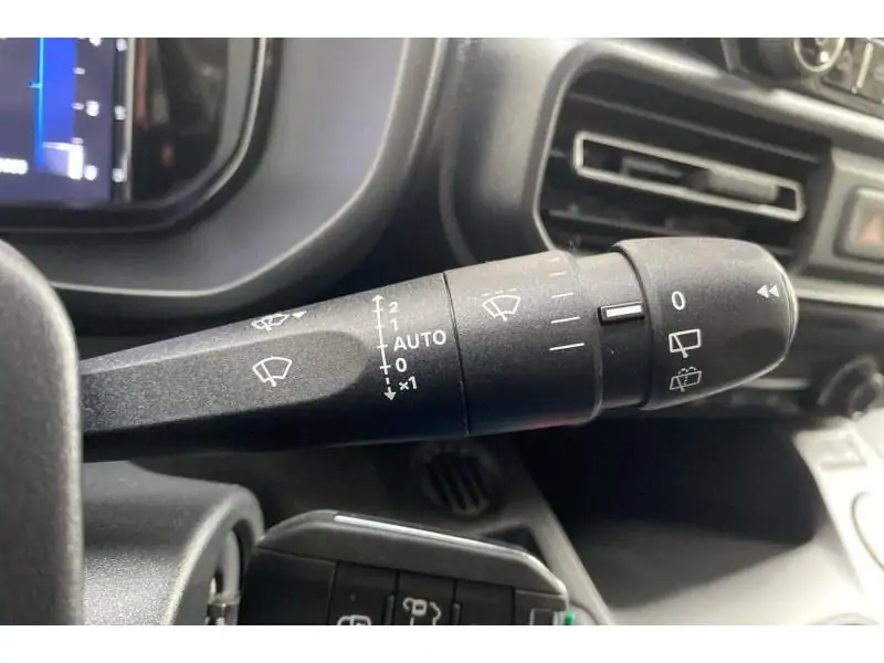 VEHICLE__CONDITION_SERVICE Opel Combo Life Life*Clim Caméra GPS*dispo 08/2026 GREY 27