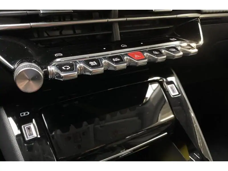 Occasion Peugeot 208 Allure GREY 32