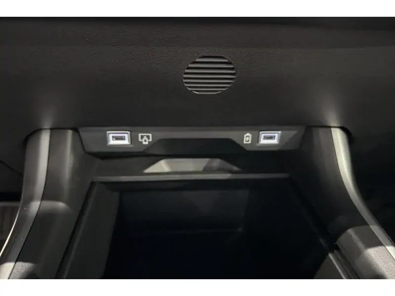 Démo Jeep Compass e-Hybrid-First Edition  145pk DCT6 GREY 14