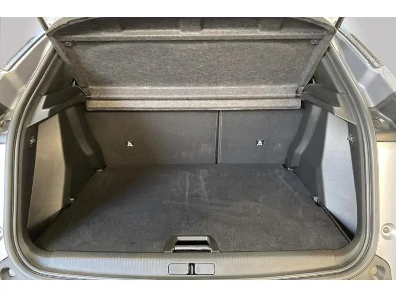 Occasion Peugeot 2008 Allure HYBRID 145 pk GREY 19