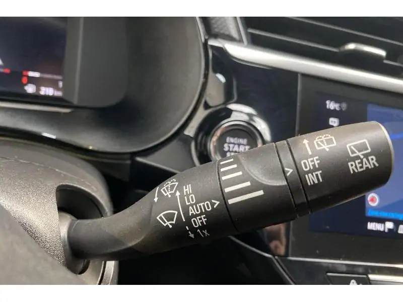 Occasion Opel Corsa F Elegance BLUE 24