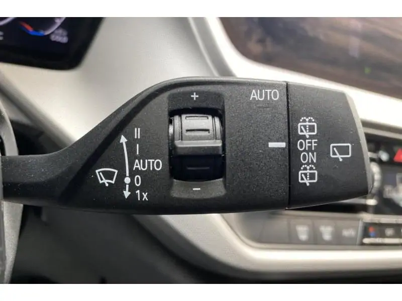 Occasion BMW Serie 1 116 d* GPS Détecteurs Jantes Alu BLACK 27