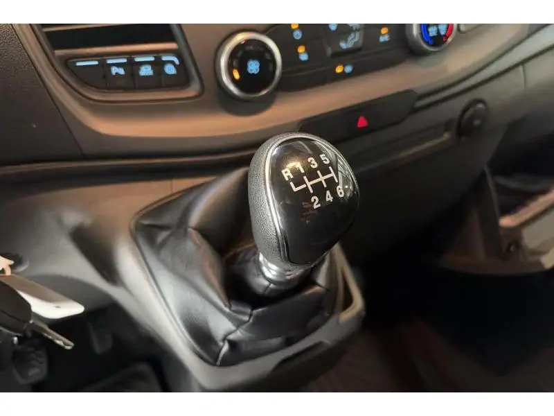 Occasion Ford Transit Custom 320 L2H1 GREY 16