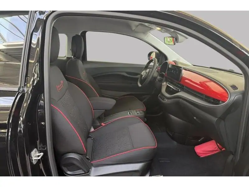 VEHICLE__CONDITION_SERVICE Fiat 500e RED BLACK 8