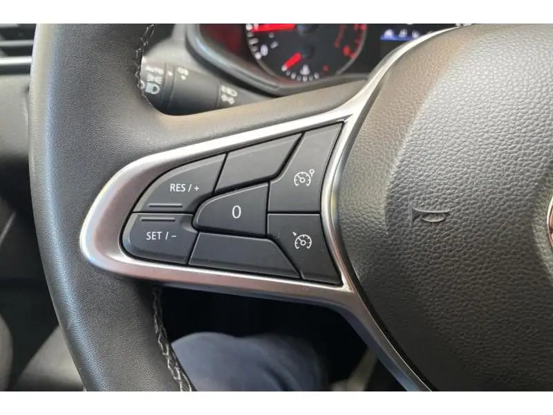 Occasion Renault Clio Equilibre*Détecteurs obs. Smartphone intégration! GREY 26