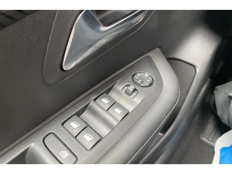 Occasion Peugeot 208 Allure - HYBRID GREY 17