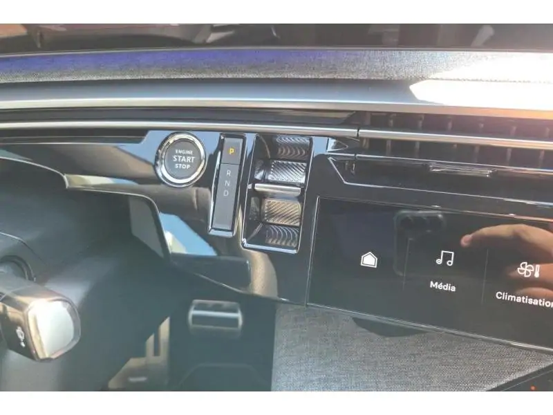VEHICLE__CONDITION_SERVICE Peugeot 3008 FIRST EDITION GT GREY 16