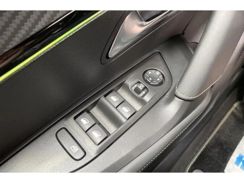 Occasie Peugeot 2008 GT - HYBRID *Gtie usine europé GREY 17