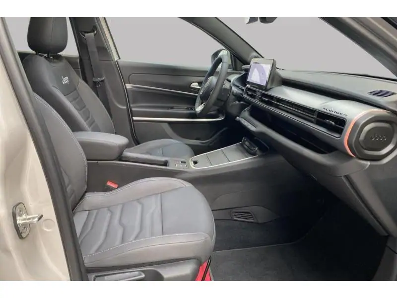Occasion Jeep Avenger SUMMIT BEIGE 8