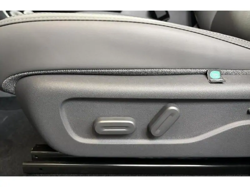 VEHICLE__CONDITION_SERVICE Leapmotor B10 DESIGN PROMAX 67kw BLUE 21