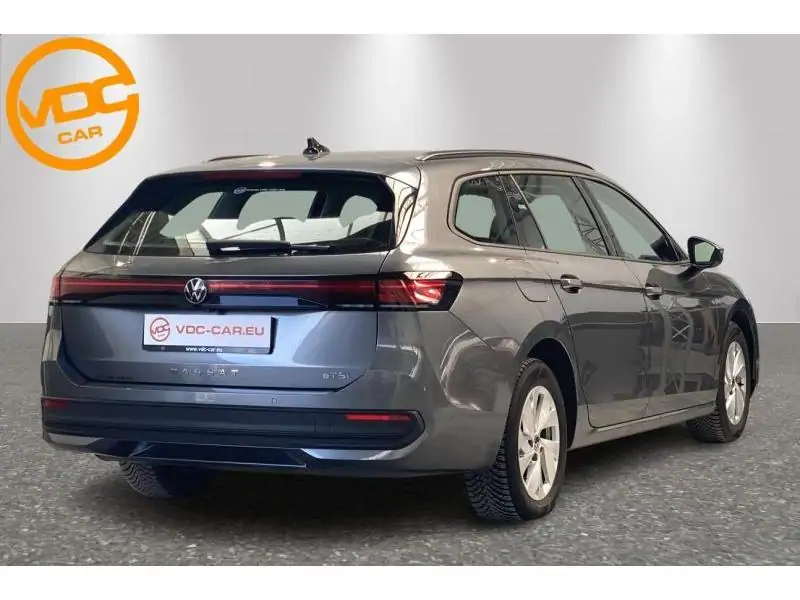 Occasion Volkswagen Passat Variant 1.5 eTSI DSG7 Business Premium GREY 3