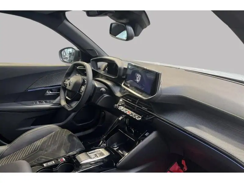 VEHICLE__CONDITION_SERVICE Peugeot 2008 GT WHITE 2