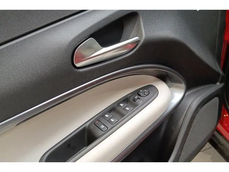 VEHICLE__CONDITION_SERVICE Fiat 600 Hybrid La Prima 136cv RED 17