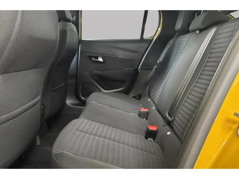 Occasion Peugeot 208 II & e- Style YELLOW 18