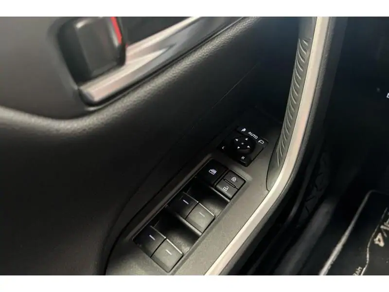 Occasion Toyota RAV-4 SUV CVT BURGUNDY 17