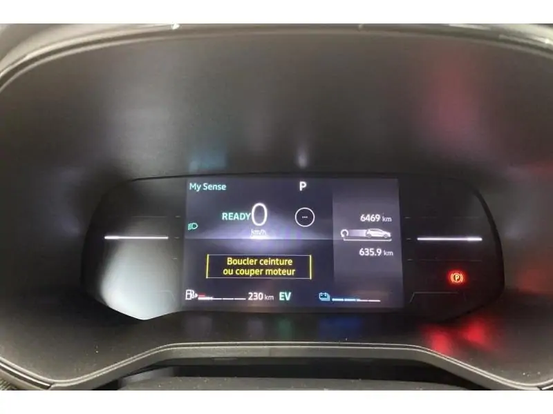 Occasion Renault Clio Techno - HYBRID ORANGE 26