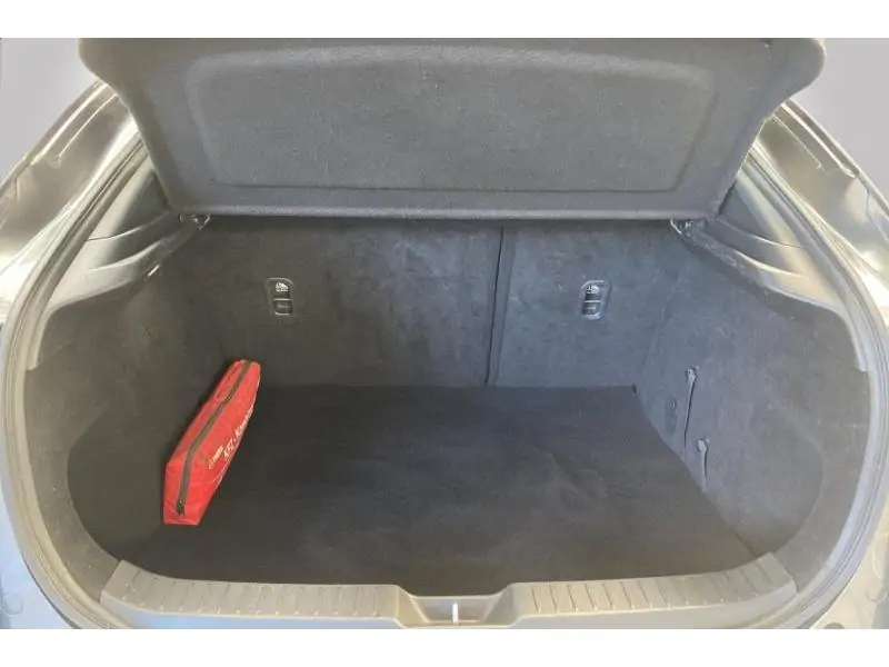 Occasie Mazda CX-30 Caméra de recul*GPS*Jantes alu* GREY 19