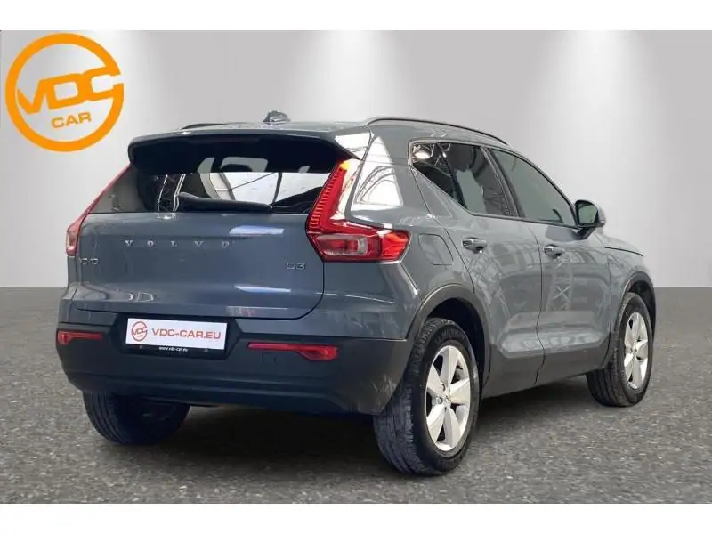 Occasion Volvo XC40 Momentum Core GREY 3