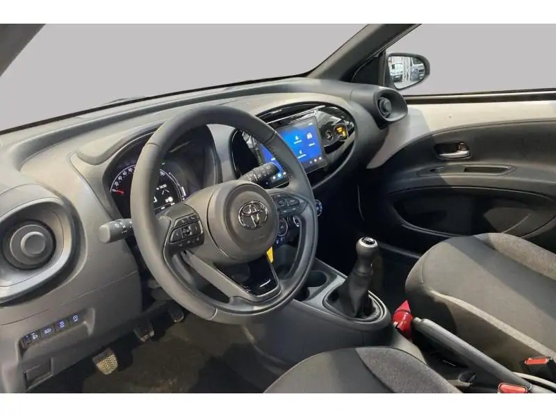 Occasion Toyota Aygo X BUSINESS EDITION WHITE 9