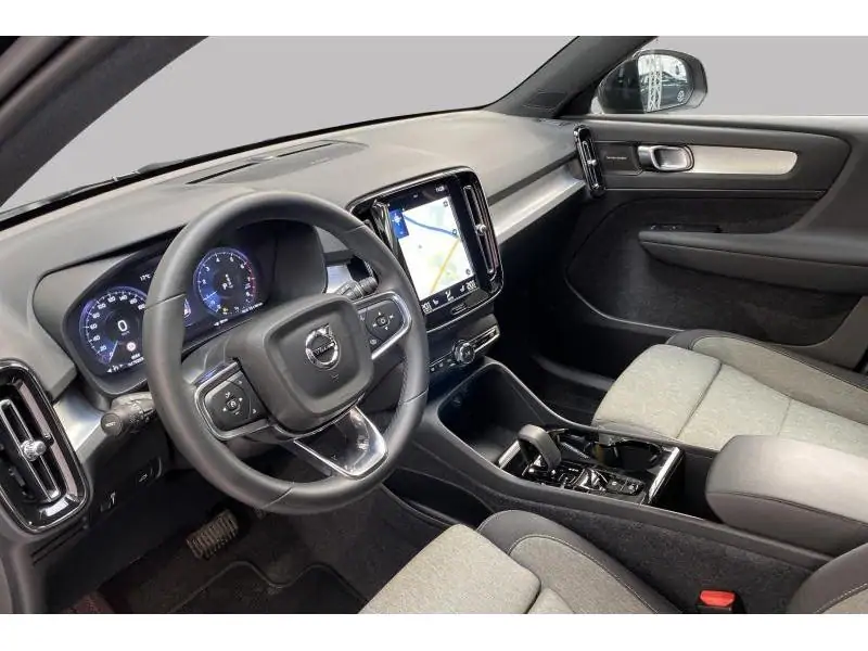 Occasion Volvo XC40 PLUS DARK GEARTRONIC BLACK 9