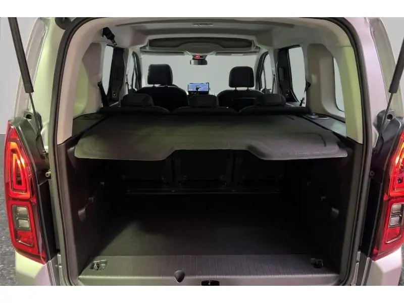 VEHICLE__CONDITION_SERVICE Opel Combo Life GS - L1 GREY 19