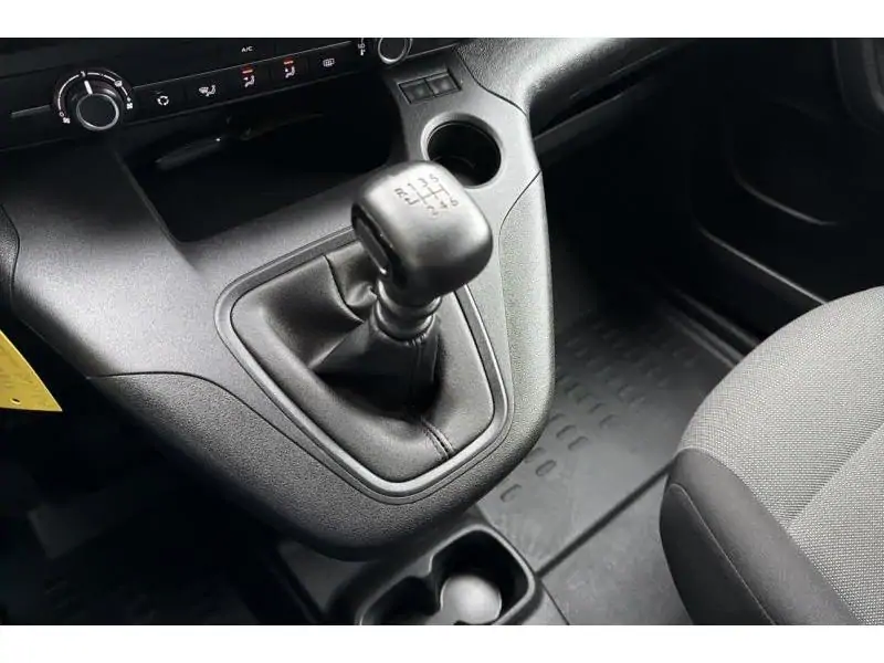 Occasion Peugeot Partner dubbele cabine WHITE 16