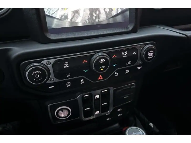 Occasion Jeep Wrangler SAHARA UNLIMITED GREY 15