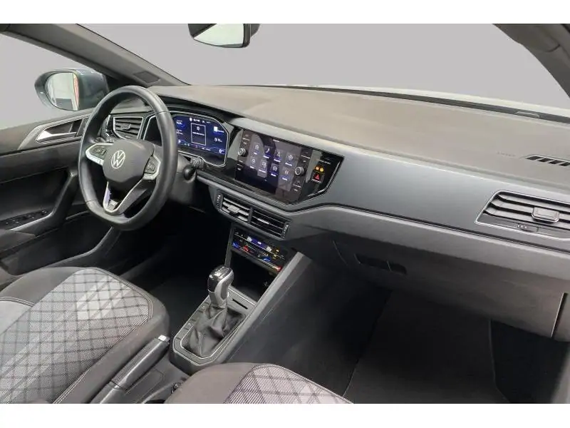 Occasie Volkswagen Taigo R-Line 1.0 TSI 115 pk GREY 2