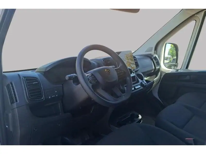 VEHICLE__CONDITION_SERVICE Peugeot Boxer L3H2 automatique WHITE 9