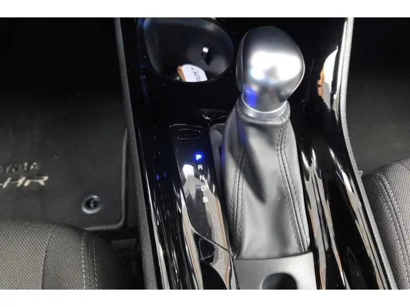 Occasion Toyota C-HR SUV Hybride non-rechargeable CVT GREY 20