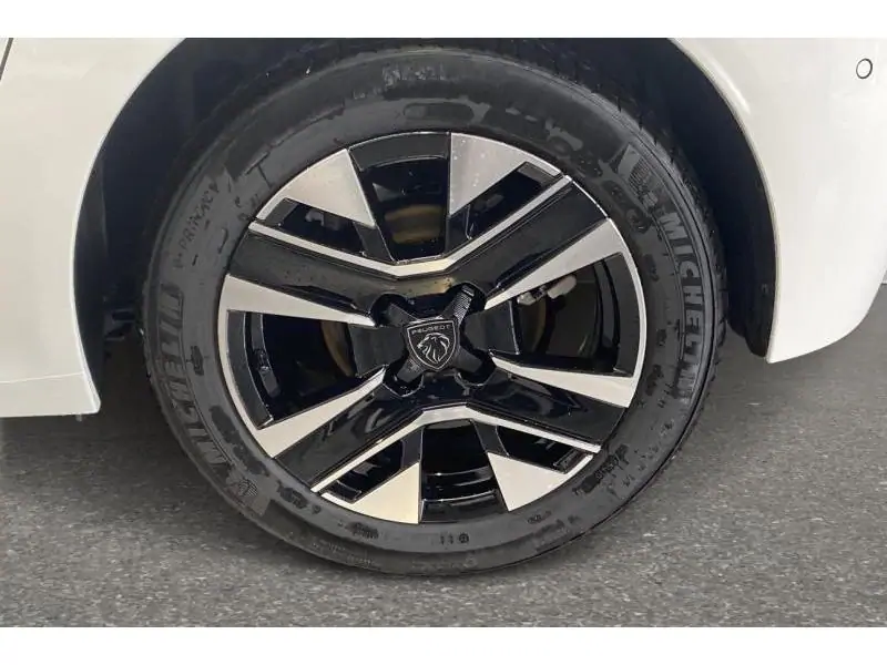 VEHICLE__CONDITION_SERVICE Peugeot 208 ALLURE WHITE 20