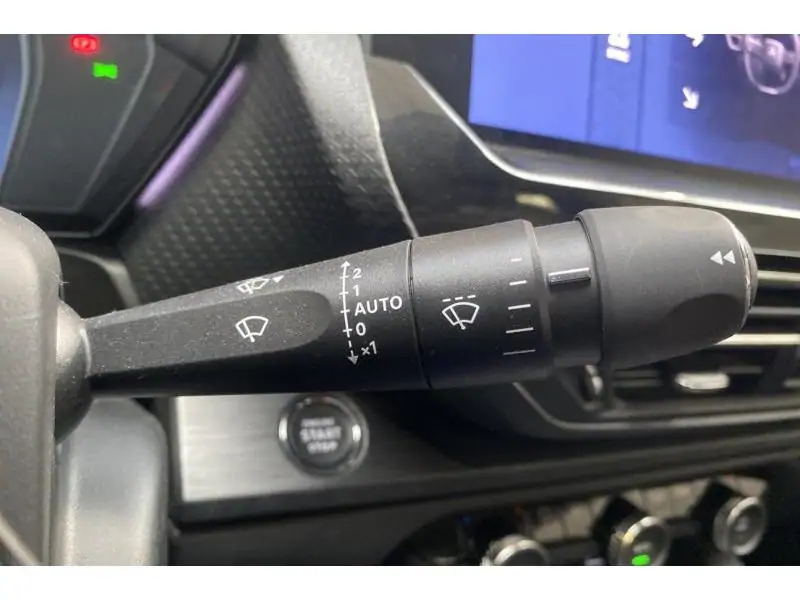 Occasion Citroen C5 X SHINE WHITE 28