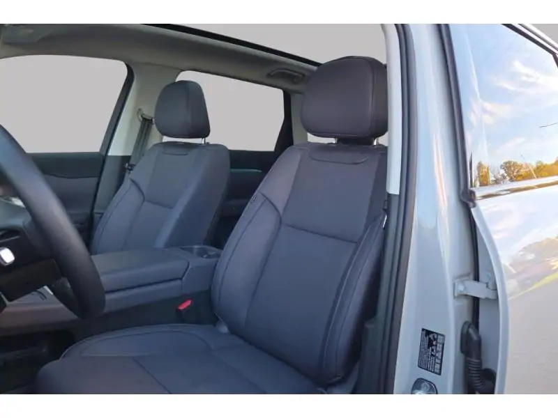 VEHICLE__CONDITION_SERVICE Leapmotor C10 DESIGN BEIGE 10