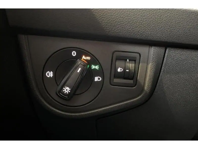 Occasion Volkswagen Polo VI Life GREY 21