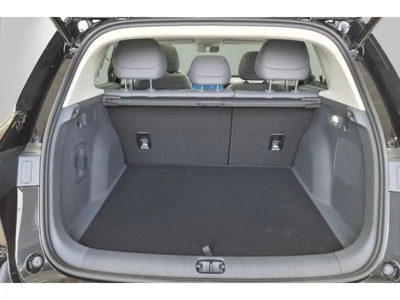 VEHICLE__CONDITION_SERVICE Leapmotor B10 DESIGN BLACK 19