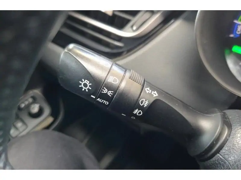 Occasion Toyota C-HR SUV Hybride non-rechargeable CVT GREY 26