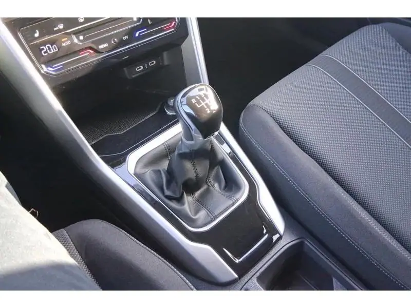 Occasion Volkswagen T-Roc Life 1.0 TSI 110 RED 16