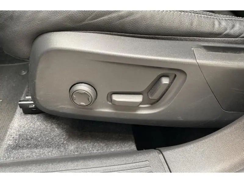 Occasion Volvo XC40 T5 PHEV RECHARGE PLUS DARK DESIGN BLACK 27