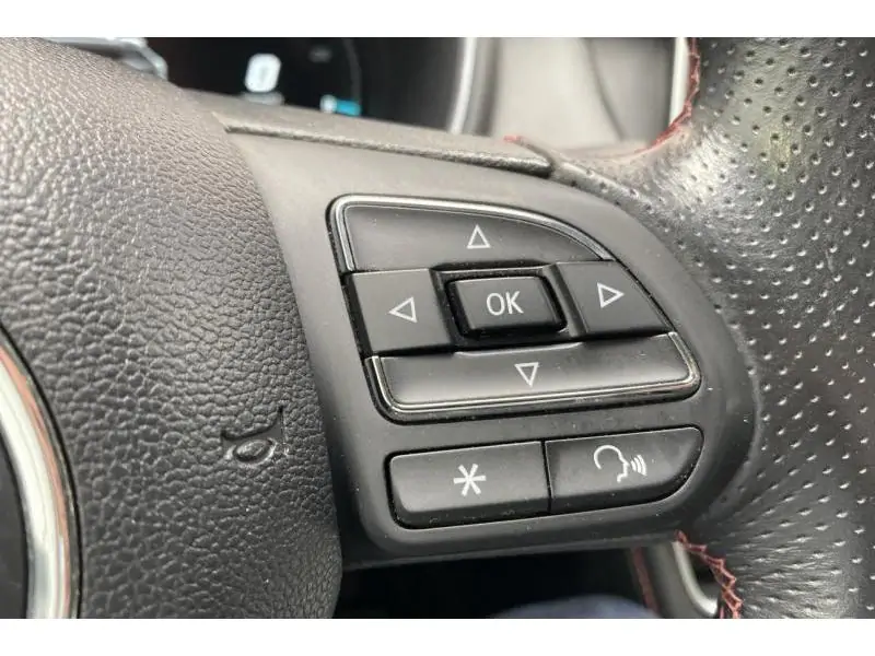 Occasion MG EHS LUXURY PHEV RED 25