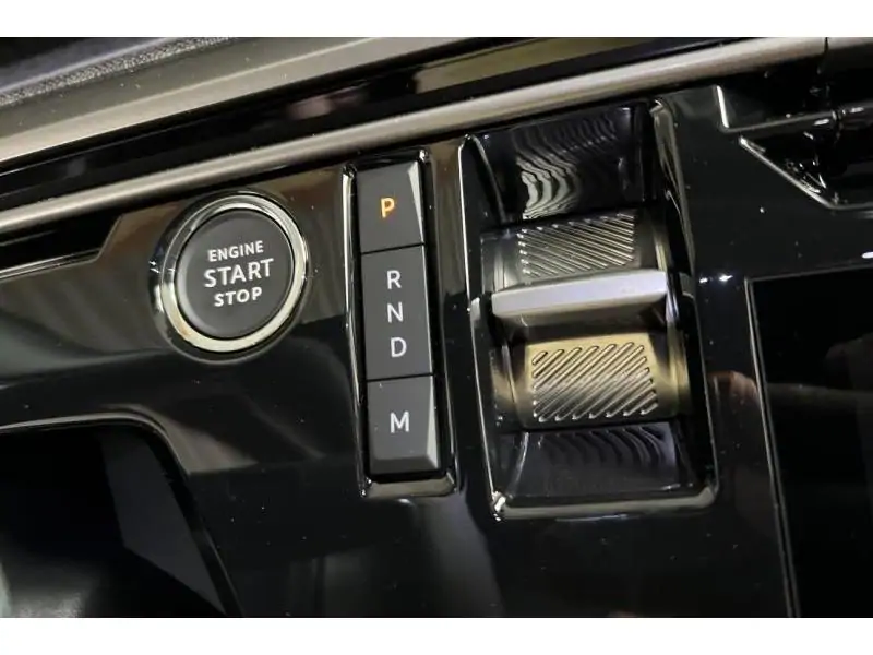 VEHICLE__CONDITION_SERVICE Peugeot 3008 ALLURE GREY 17