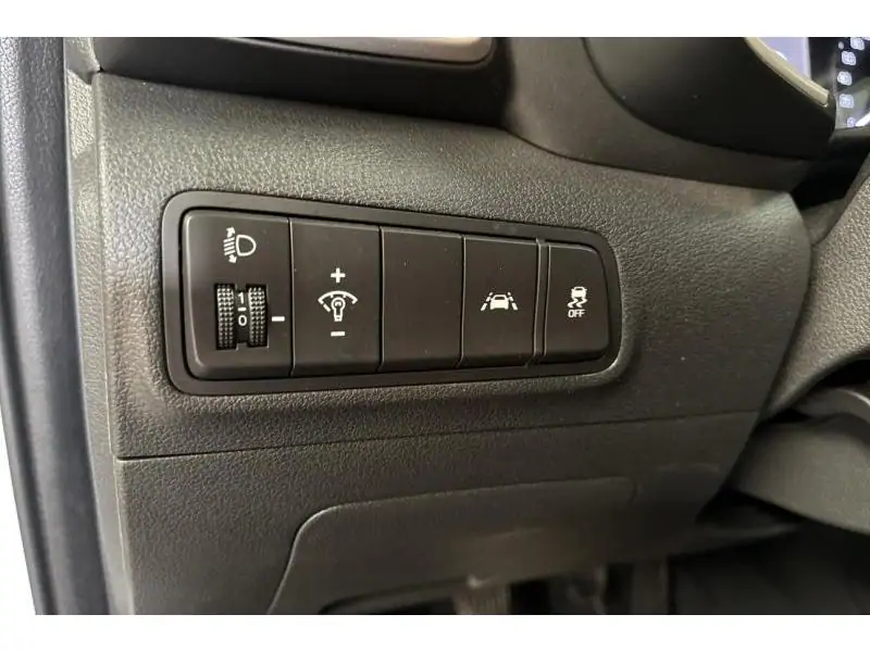 Occasion Hyundai Tucson SUV MANUAL WHITE 23