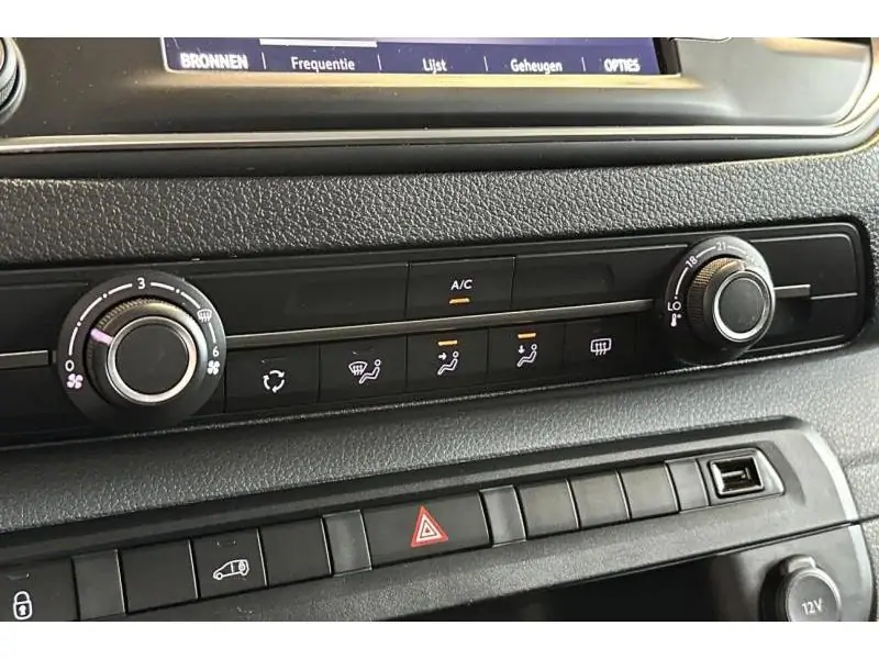 Occasie Opel Vivaro Camera - Trekhaak - Dakrek GREY 18