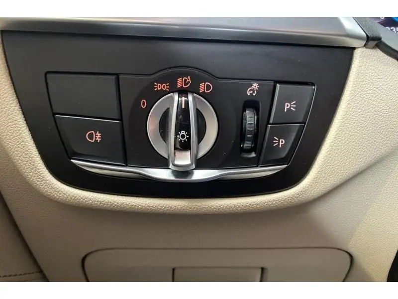Occasion BMW Serie X X3 xDrive30e PHEV GREY 26