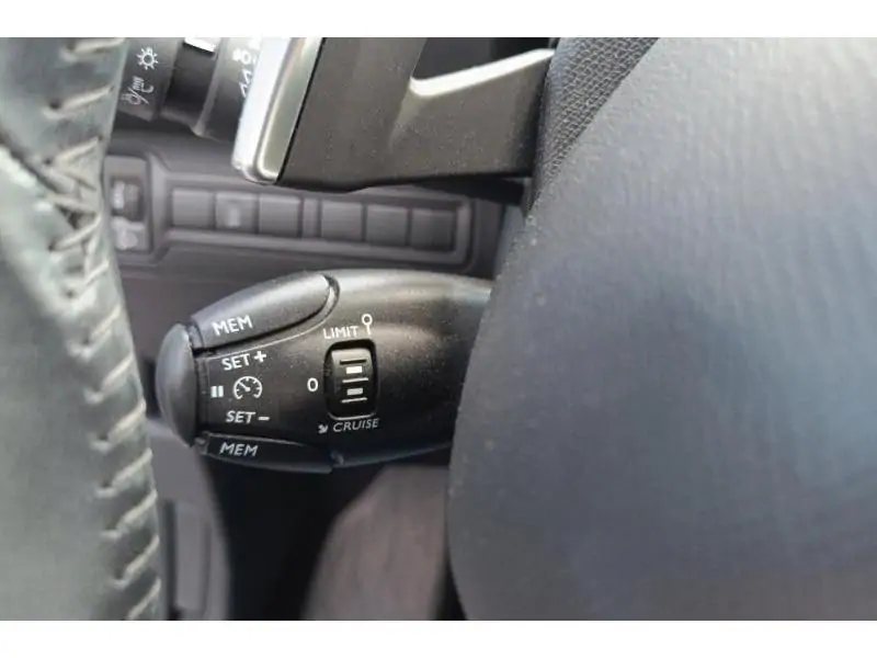 Occasion Peugeot 308 II Active Pack WHITE 21