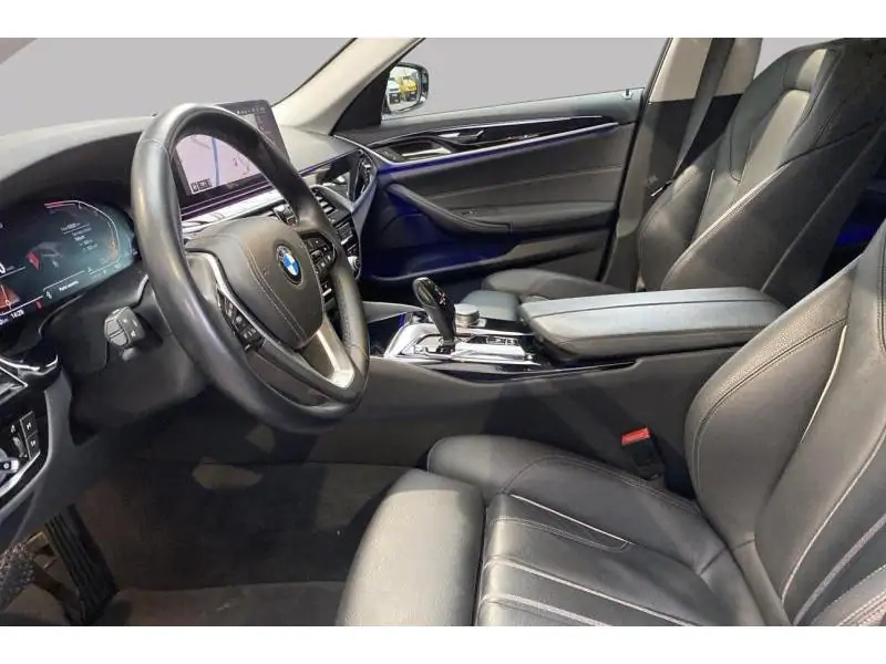 Occasion BMW Serie 5 520 d GREY 10